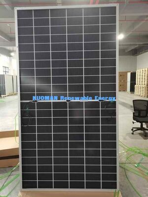 پنل خورشیدی مونوکریستال 700 وات مقاوم در برابر آب و هوا IP65 ماژول PV 1722x1134x30 میلی متر