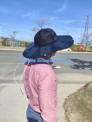 کلاه خورشیدی تاشو قابل حمل با راندمان ۲۲% و توان ۱۳ وات - کلاه خورشیدی قابل شارژ با خروجی USB-A و Type-C